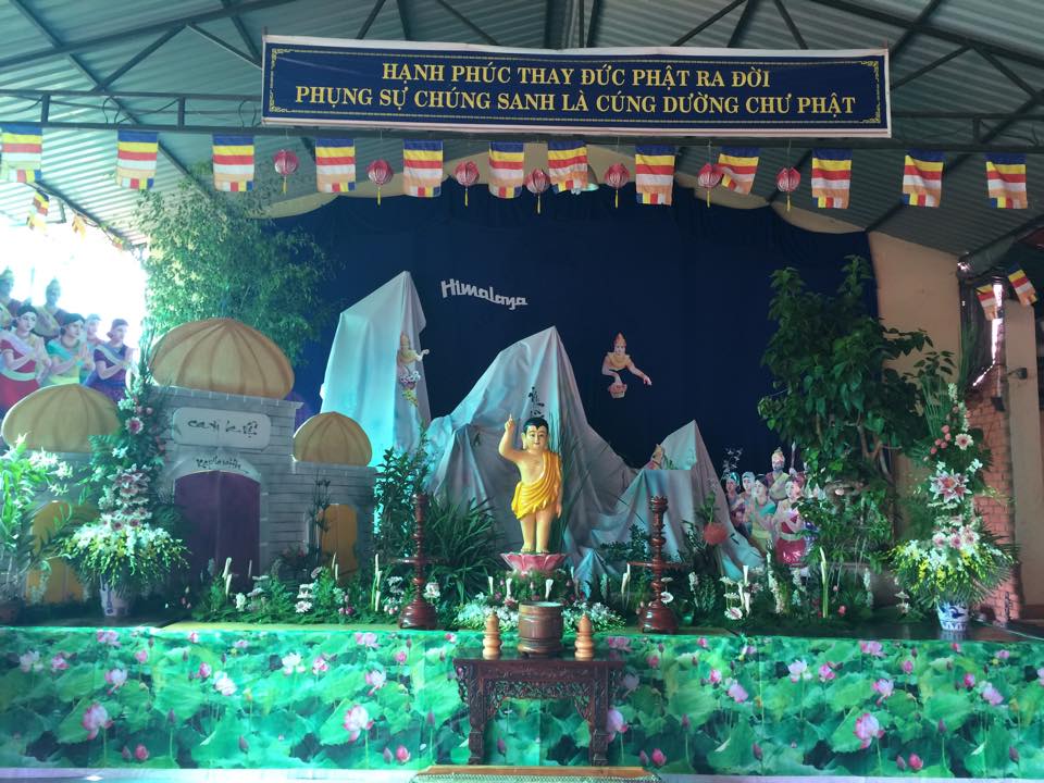 Lễ đài Phật Đản đẹp nhất Việt Nam 2015 - PL 2559 