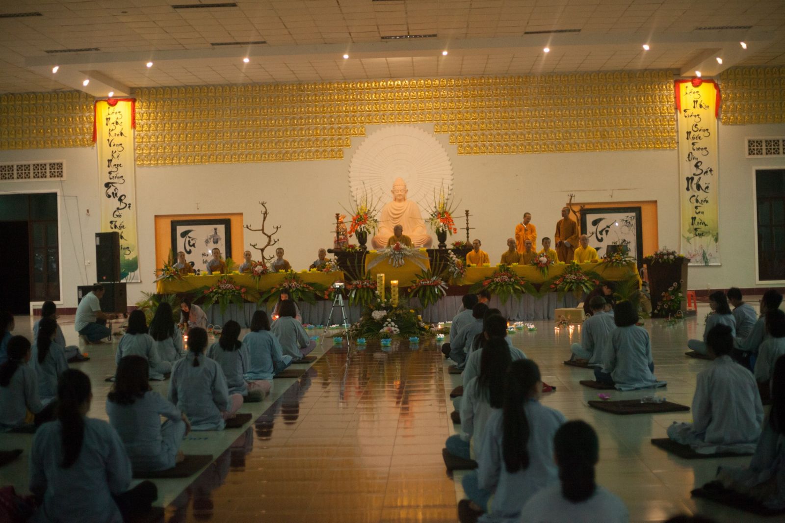 Khóa tu mùa hè 2019 tại Tu viện Bát Nhã( Bảo Lộc-Lâm Đồng) - Đêm Tri ân cảm động.