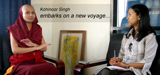 Người mẫu nổi tiếng Kohinoor Singh xuất gia theo Phật