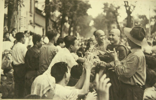 Người Chiến Sỹ Truyền Tin - Sự Thật Đấu Tranh Phật Giáo 1963 Tại Huế 
